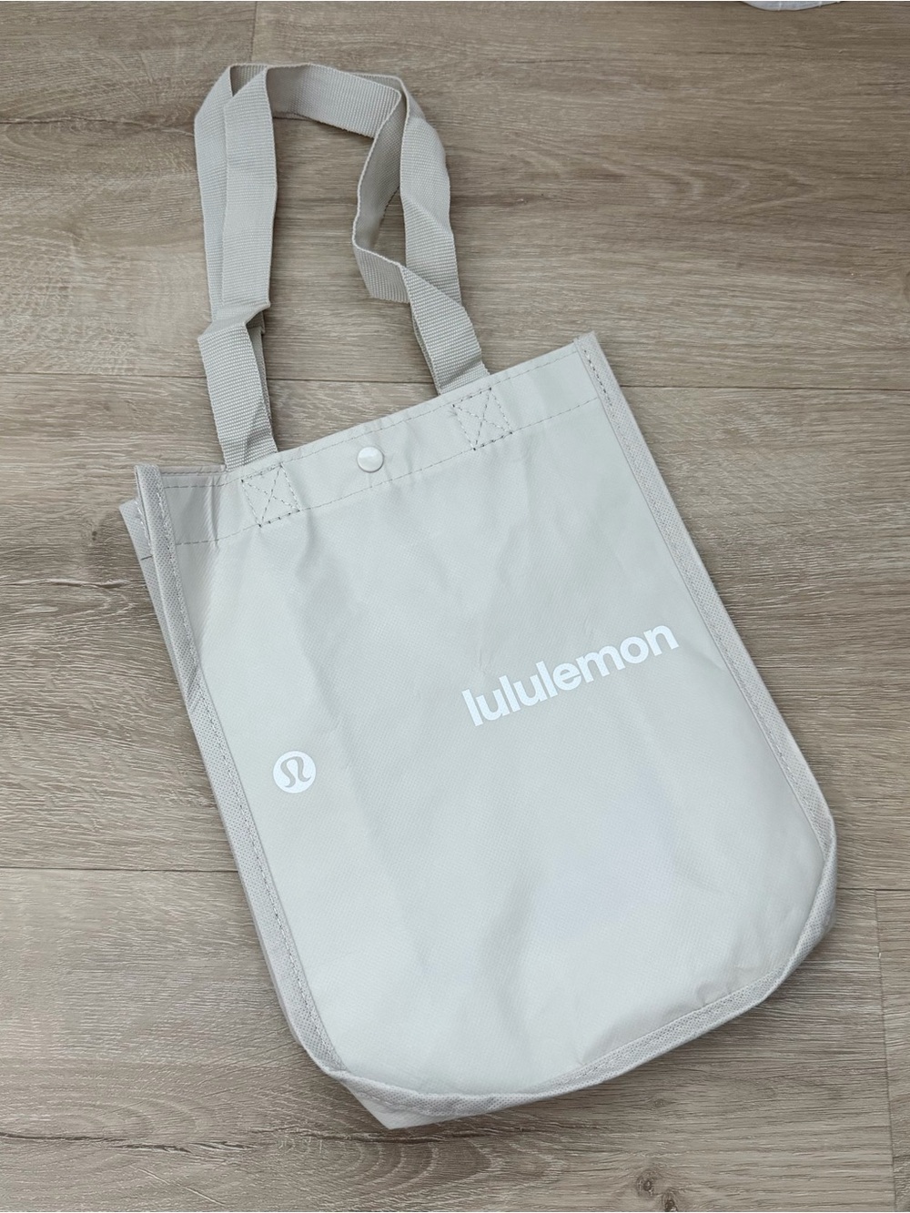 Lululemon reusable Grey tote bag